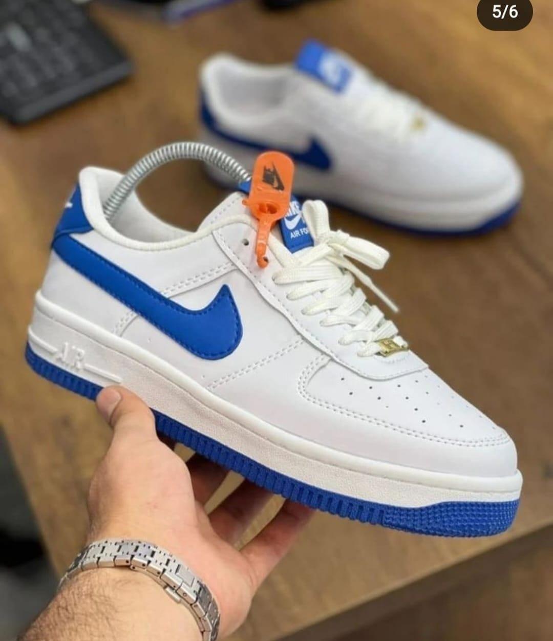 Nike Air Force 1
